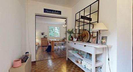 Maison familiale ultra-fonctionnelle : plain-pied avec un fort potentiel aux portes du village.Visite virtuelle sur demande