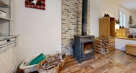 Maison familiale ultra-fonctionnelle : plain-pied avec un fort potentiel aux portes du village.Visite virtuelle sur demande