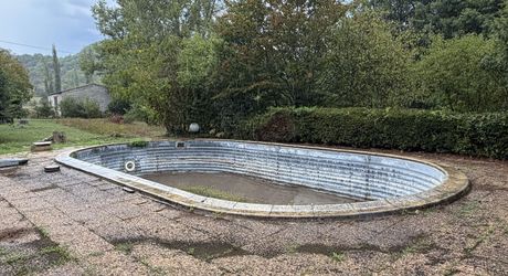 Maison familiale ultra-fonctionnelle : plain-pied avec un fort potentiel aux portes du village.Visite virtuelle sur demande