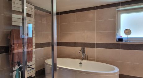 Maison Perigordine ancienne rénovée avec piscine et terrain de 3762m2