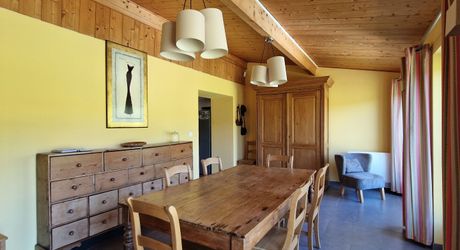 Maison Perigordine ancienne rénovée avec piscine et terrain de 3762m2