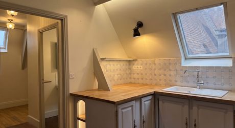 Un immeuble d'exception à Sarlat : l'art de vivre périgourdin comme projet d'investissement. Vidéos sur demande