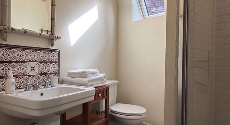 Un immeuble d'exception à Sarlat : l'art de vivre périgourdin comme projet d'investissement. Vidéos sur demande