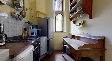 Un immeuble d'exception à Sarlat : l'art de vivre périgourdin comme projet d'investissement. Vidéos sur demande