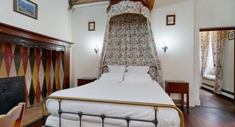Sarlat Historique – Studio d'exception au 1er étage noble (XIIIe siècle). Visite virtuelle sur demande