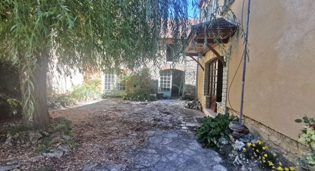 Maison de village