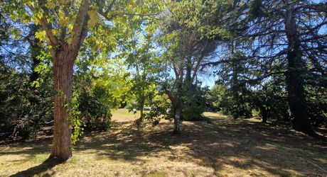 Maison perigordine en pierres 150m2, maison d'amis ou de Gardien avec piscine et parc de 7700m2