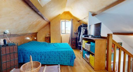 Propriété aux multiples visages aux portes de Paris : volumes, liberté et potentiel équestre. Visite virtuelle sur demande