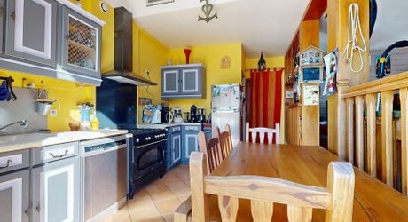 Propriété aux multiples visages aux portes de Paris : volumes, liberté et potentiel équestre. Visite virtuelle sur demande