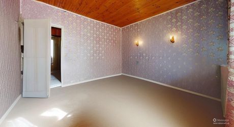 Propriété aux multiples visages aux portes de Paris : volumes, liberté et potentiel équestre. Visite virtuelle sur demande