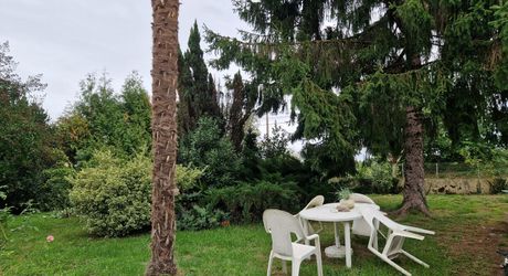 Maison de PLain pied, 3 chambres , jardin,  Garage ,proche des commerces.