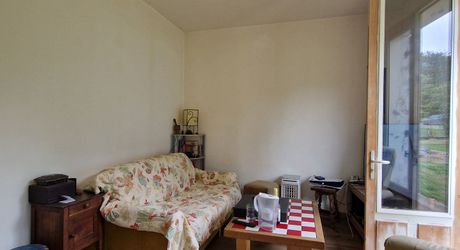 Maison de PLain pied, 3 chambres , jardin,  Garage ,proche des commerces.