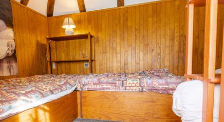 Périgord Noir – Belle maison avec piscine chauffée et vue panoramique, commerces à pied