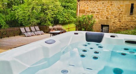 COUP DE COEUR- Maison périgordine idéale pour les vacances à 5 min de SARLAT