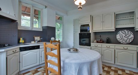 SUD SARLAT - Maison de famille en pierre avec 3 gîtes et piscine 