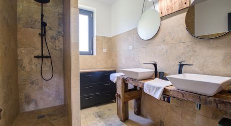 Vallée Dordogne- Maison entièrement rénovée avec piscine - 