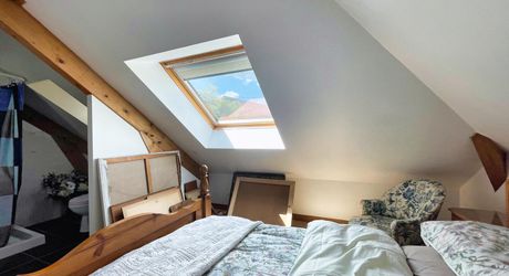A SARLAT MAISON - GITES ET PISCINES AVEC VUE - parfait état 