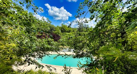 A SARLAT MAISON - GITES ET PISCINES AVEC VUE - parfait état 