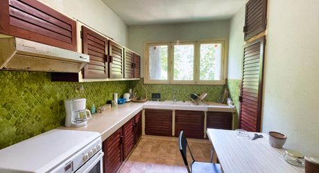 SAINT CYPRIEN maison de plain-pied sur 6244m2