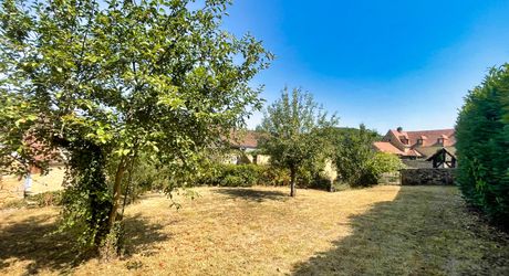 PERIGORD NOIR ENSEMBLE EN PIERRE DANS UN HAMEAU