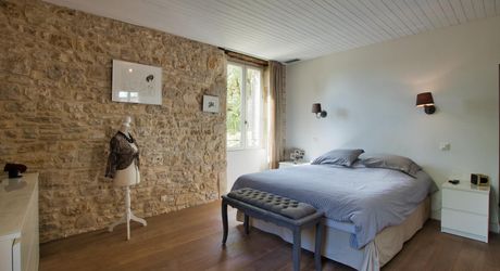SECTEUR DAGLAN- Au sud de Sarlat – Ensemble de caractère avec maison rénovée, gîte, grange et piscine