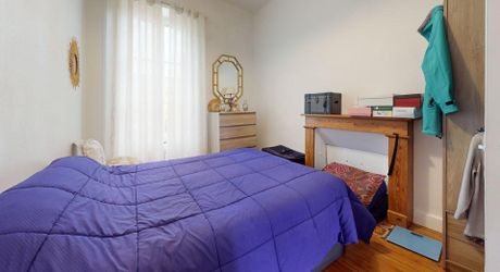 2 appartements dans sarlat avec dépendances, jardins et parking 