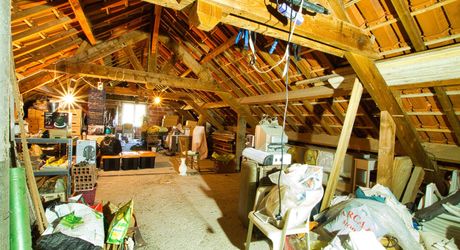 SARLAT- Maison avec garage et terrain