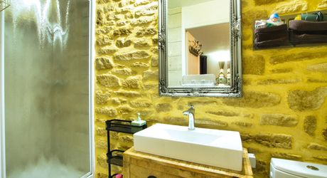 Centre ville de SARLAT - Maison en pierre avec 3 chambres en suite et terrasse