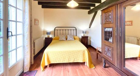 ENSEMBLE DE 2 MAISONS 