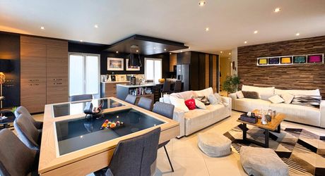 NORD DE SARLAT - Contemporaine  de plain pied en parfait état avec piscine  