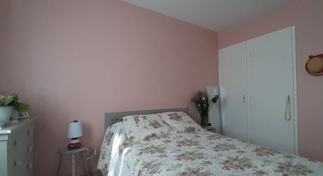 SARLAT- Appartement avec terrasse couverte et piscine collective