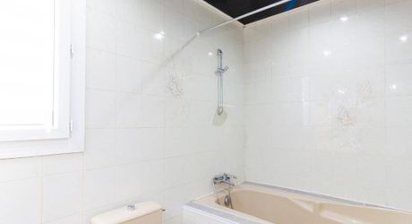 SARLAT Contemporaine de 5 chambres avec Piscine, Garage et appartement indépendant