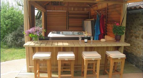 SUD SARLAT- Maison périgourdine avec maison d'amis et piscine