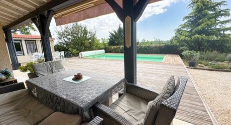 SECTEUR CASTELNAUD - Maison de plain pied avec vue dégagée et piscine