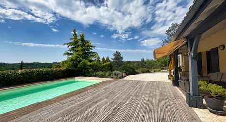 SECTEUR CASTELNAUD - Maison de plain pied avec vue dégagée et piscine