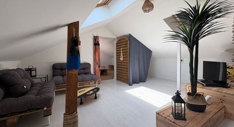 SARLAT- Maison avec appartement indépendant, piscine et jardin 