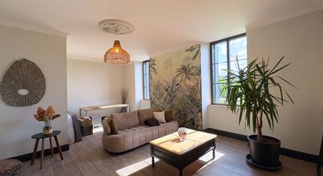 MAISON DE MAITRE EN PARFAIT ETAT AVEC GITE 