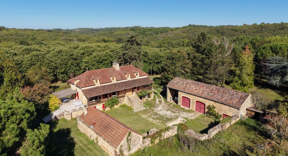 EXCLUSIVITE Secteur DOMME- Remarquable environnement de nature et cadre de vie privilégié pour cette belle Propriété de caractère sur 16ha6 boisés