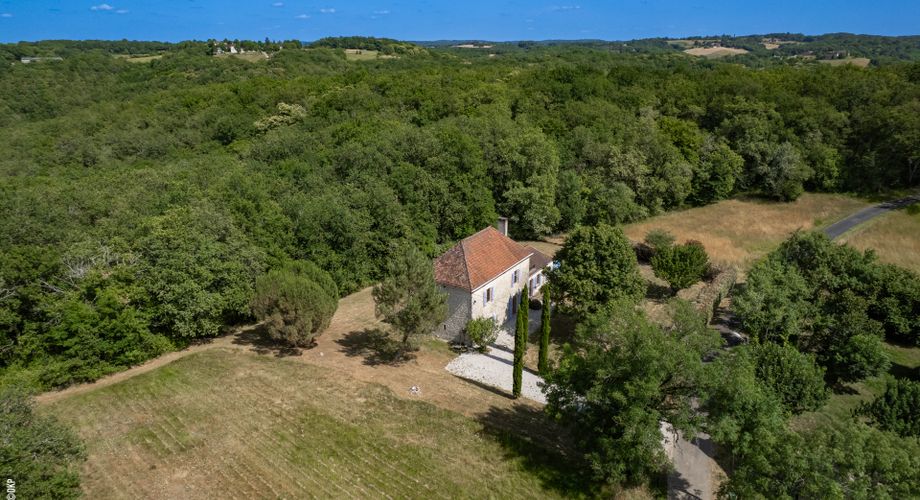 EXCLUSIVITE - Secteur Gourdon - Au calme, Belle Maison en pierre avec maison d'amis attenante sur 1ha7 avec piscine