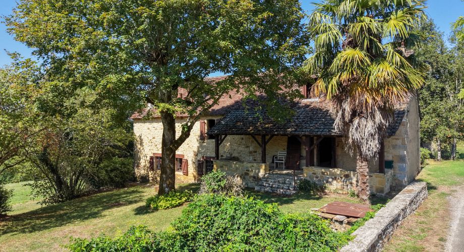 Secteur GOURDON - Propriété de caractère authentique au calme sur 5000 m²