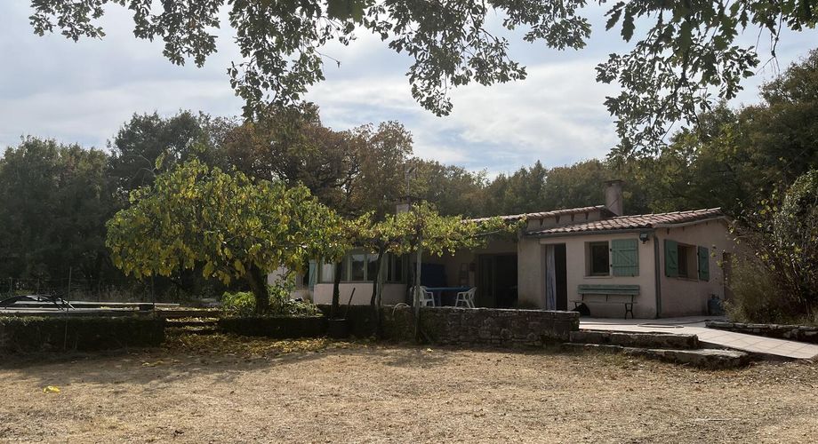 SECTEUR LIVERNON - Charmante maison contemporaine avec piscine
