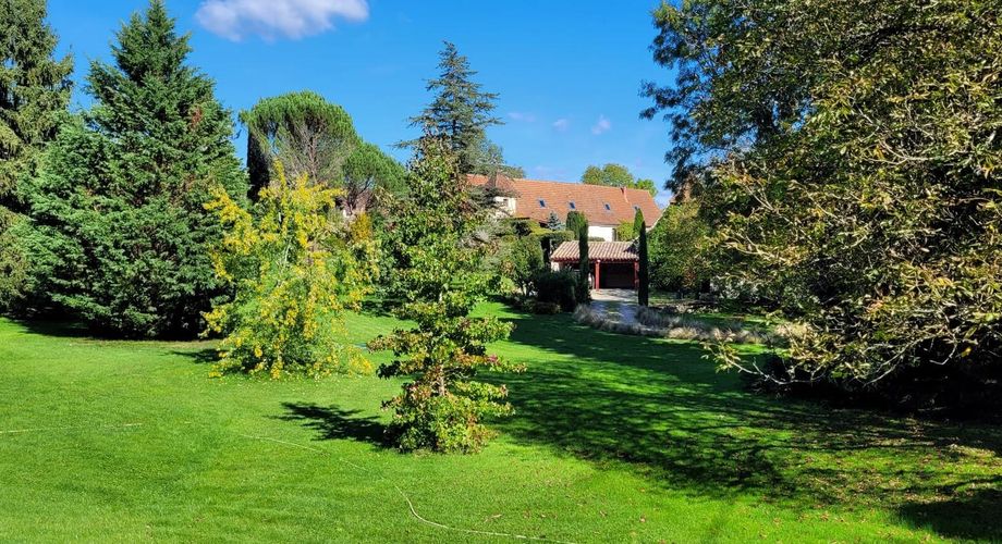 Splendide Propriété avec Chambres d’Hôtes – Secteur Lacapelle-Marival