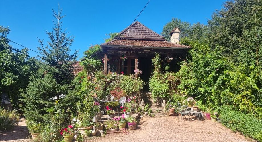 SECTEUR LACAPELLE-MARIVAL - Maison quercynoise de 205 m² avec piscine et terrain de 4.5 hectares