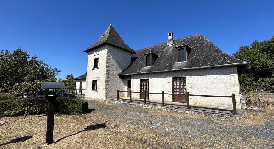 Maison périgourdine de 130m², au coeur de la campagne isolée.