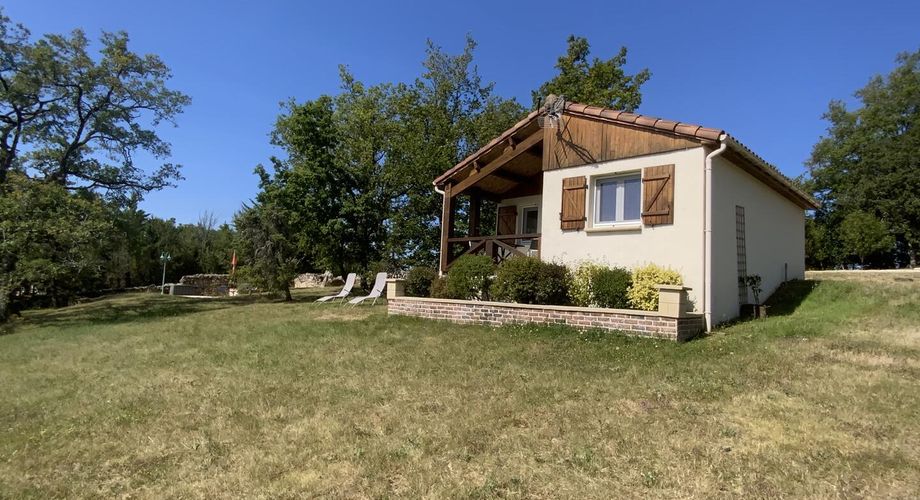 A vendre- Propriété de charme au cœur du Parc Régional des Causses du Quercy.