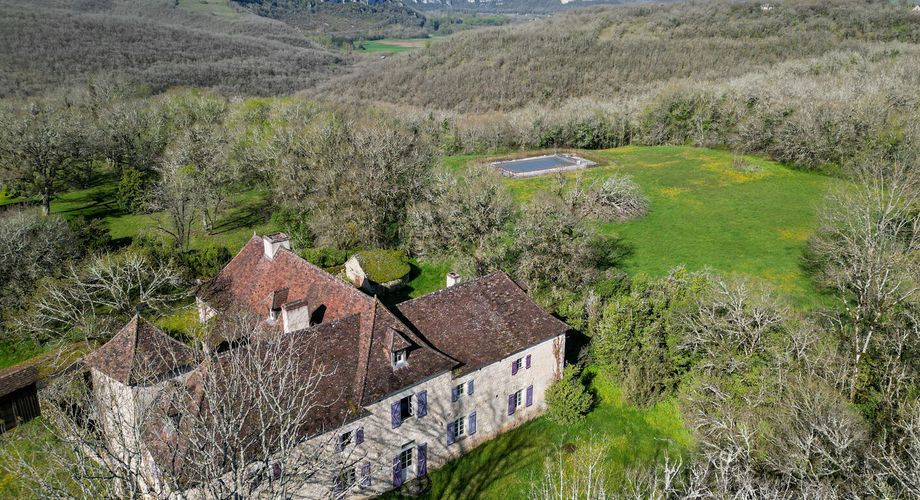 Secteur Martel, Magnifique Maison bourgeoise 8 chambres et piscine sur 1ha.