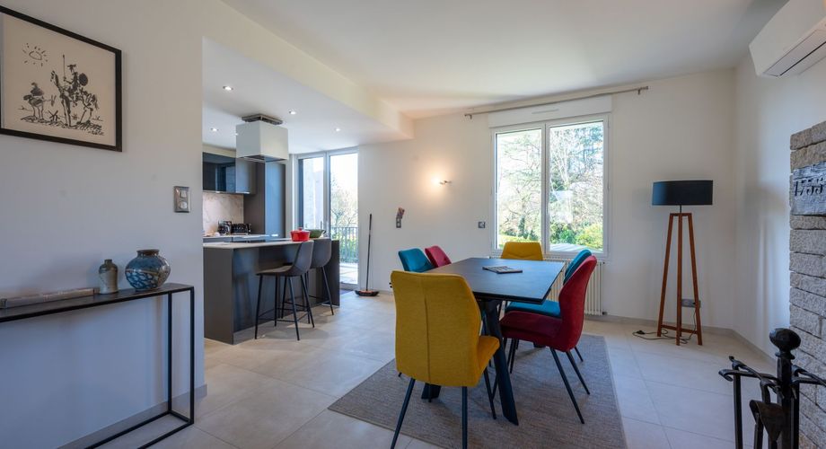 Vallée de la Dordogne, Maison 4 chambres , piscine, jaccuzi, jardin clos.