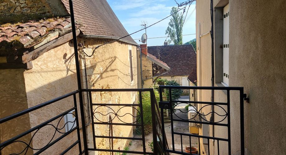 Saint-Cyprien, immeuble de rapport avec deux appartements libres