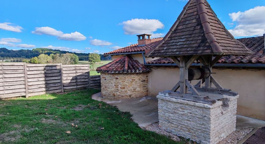 Maison de campagne avec 6,7 hectares et vue