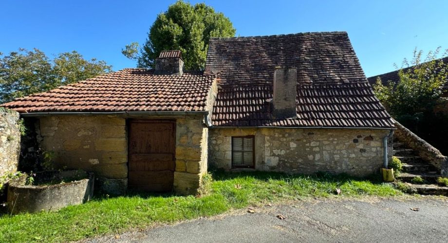 Corps de ferme à rénover – Périgord Noir – Terrain de 20 500 m²